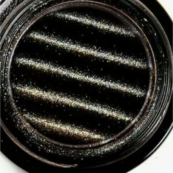 NIB MAC Starring You STARS ALIGNDark Gray Frost eyeshadows limited edition new